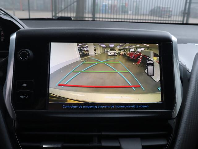 Peugeot 208 1.2 PureTech GT-line Automaat / Camera / Half-Leder