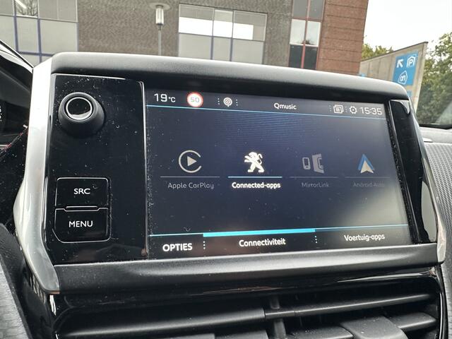 Peugeot 208 1.2 PureTech Signature All-in Prijs Cruise/Parkeer sensoren/Navi/Apple Carplay, Android auto