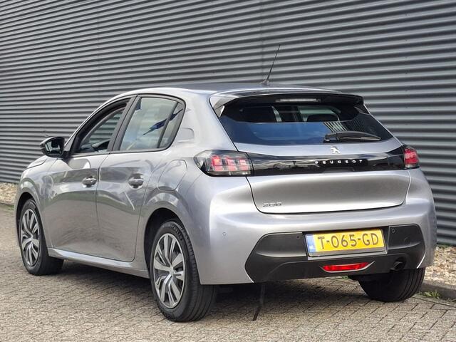 Peugeot 208 1.2 PureTech Active Pack | Navigatie | Parkeersensoren | Apple Carplay en Android Auto |