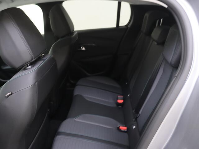 Peugeot 208 1.2 PureTech Allure Lage kilometerstand | Achteruit camera | Sensoren voor en achter