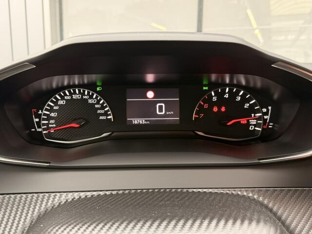 Peugeot 208 1.2 PureTech Allure | PDC