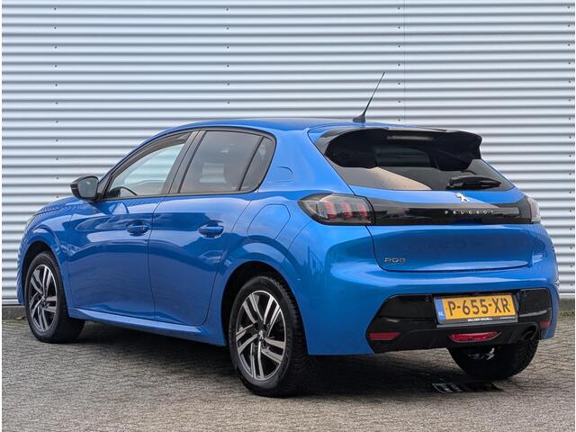 Peugeot 208 Allure Pack 1.2 Turbo 100pk EAT8 NAVI | CAMERA | CLIMA | ALL SEASON BANDEN | APPLE CARPLAY / ANDROID AUTO |