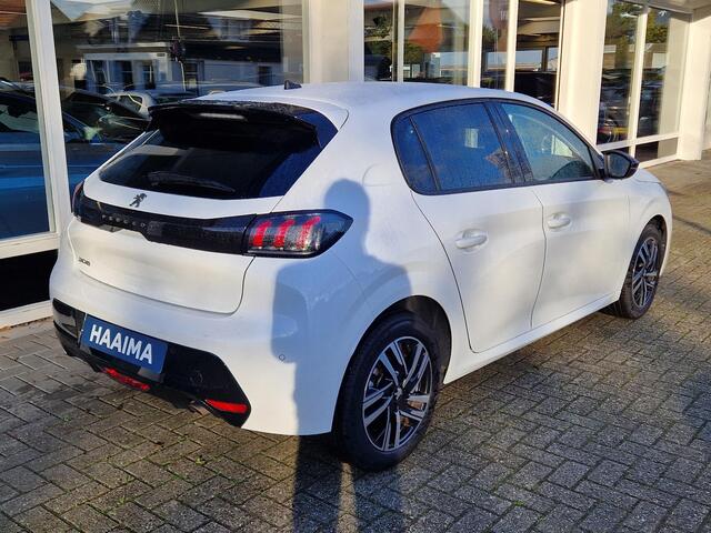 Peugeot 208 1.2T 100pk Allure Pack | Climate & Adaptive Cruise Control | Stoelverwarming | AppleCarplay/Android Auto |