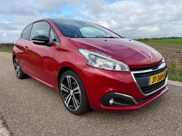 Peugeot 208 1.2 PURETECH GT-LINE / PANO / CRUISE