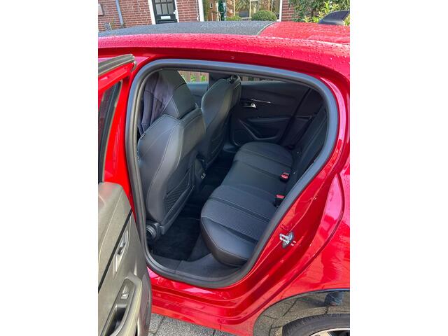 Peugeot 208 1.2 PureTech GT-Line ,BOEKJES,NAP EN ONDERHOUDSHISTORIE