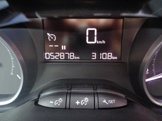 Peugeot 208 1.2 PureTech Active 83PK Airco Cruise 5DRS 52Dkm