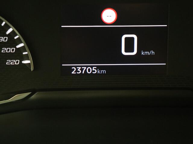 Peugeot 208 1.2 PureTech Style | Carplay | Camera | Navi |