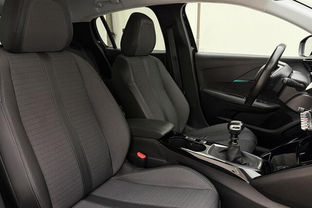 Peugeot 208 1.2T Allure 100pk | Navigatie | Camera | Climate Control | Full LED | Apple Carplay/Android Auto | 1e Eigenaar | 16'' LM Velgen