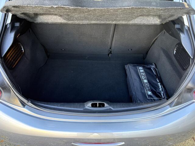 Peugeot 208 1.2 PureTech Signature