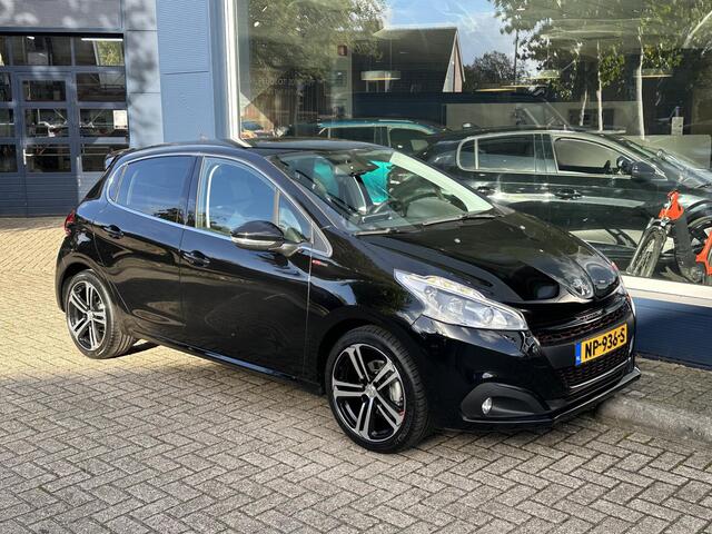 Peugeot 208 1.2 Turbo 110pk GT-line | Full Map Navigatie | 17 Inch lm Velgen | Apple Carplay | JBL Audio Systeem | DAB Radio | Achterklep Spoiler | Parkeersensoren Achter | Climate Control | Cruise Control |