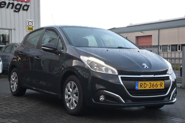Peugeot 208 1.2 PureTech Blue Lion Carplay | DAB | AC | PDC | Navi | Bluetooth | Cruise