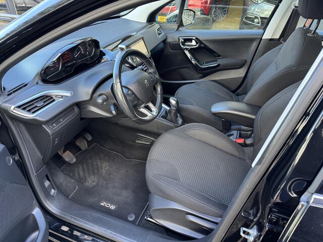 Peugeot 208 1.2 PureTech Blue Lease Allure CLIMA-CRUISE