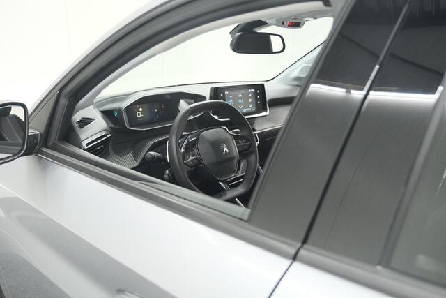 Peugeot 208 PureTech 100 EAT8 Allure Pack | Camera | Apple Carplay | Parkeersensoren | Stoelverwarming