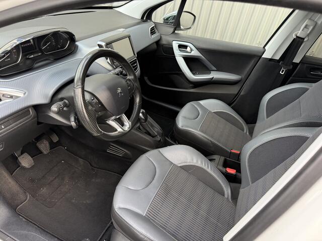 Peugeot 208 1.2 PureTech GT-Line 161Dkm.NAP, 5-Drs, H/Leer, Clima, Navi, CC, PDC, LM, Trekh, - Inruil Mogelijk -