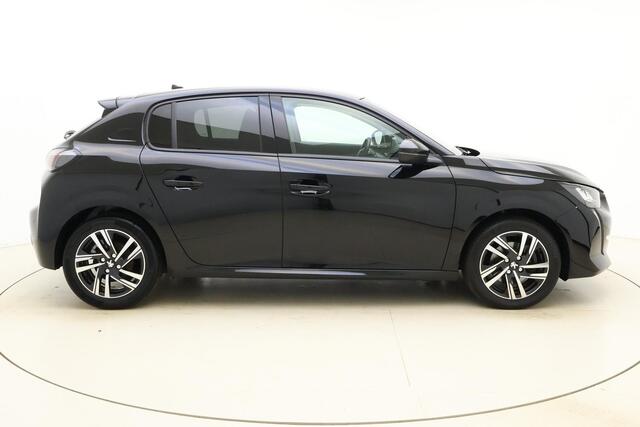 Peugeot 208 1.2T Allure | 100PK | Navigatie | Parkeer Sensoren Achter | Cruise Control | Stop/Start Knop | Bluetooth | DAB+ |