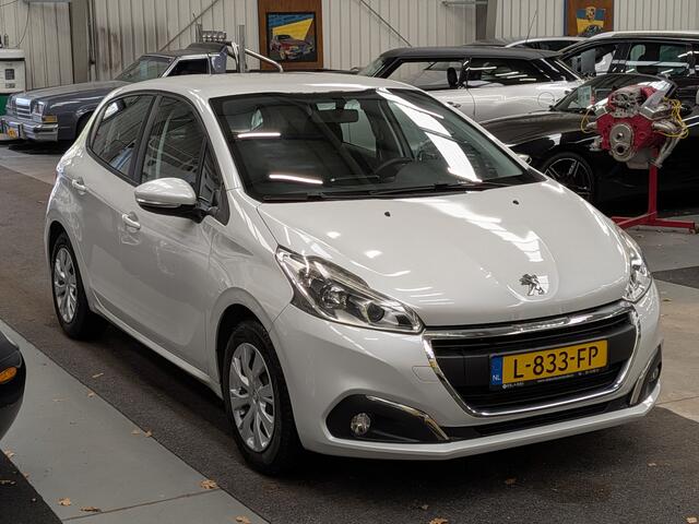 Peugeot 208 1.2 PureTech Blue Lease Airco, Cruise Control, Navigatie, Stuurbekrachtiging