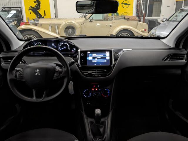 Peugeot 208 1.2 PureTech Blue Lease Airco, Cruise Control, Navigatie, Stuurbekrachtiging