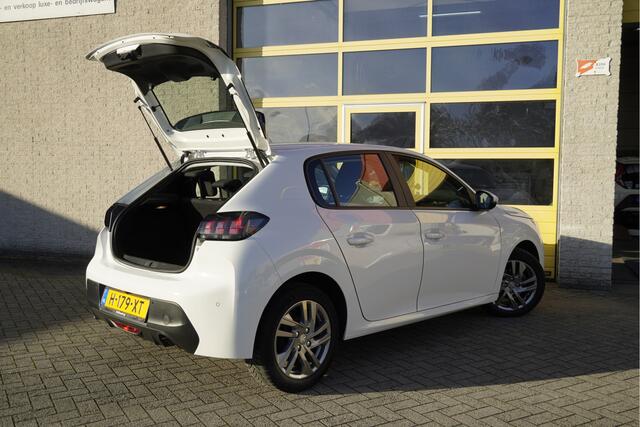 Peugeot 208 1.2 5drs Blue Lease Active BJ2020 Lmv 16" | Led | Pdc | Navi | Achteruitrijcamera | App-Connect | Airco | Cruise control | Getint glas