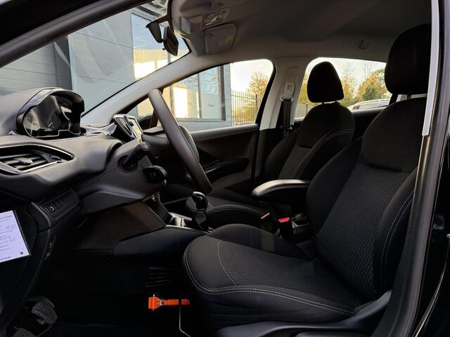 Peugeot 208 1.2 PureTech Blue Lion 2e Eigenaar,Dealer Onderhouden,Navi,Airco,Cruise,Pdc,5 Deurs,N.A.P,Distributie recent vv,Apk tot 07-2026