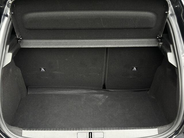 Peugeot 208 Hybrid 100pk e-DCS6 Allure | Adaptieve Cruise Control | Parkeercamera/-sensoren | Apple Carplay/Android Auto | Full LED | Navigatie | DAB | Climate Control |