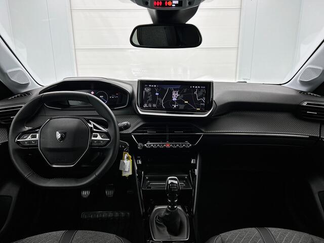 Peugeot 208 100Pk Allure | Rijklaar | Parkeersensoren rondom | navigatie |