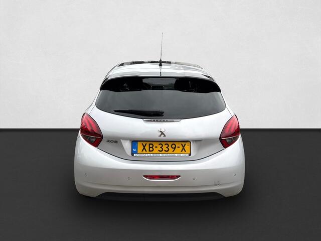 Peugeot 208 1.2 PureTech Tech Edition CRUISE / CAMERA / NAVI / PANO / CLIMATE