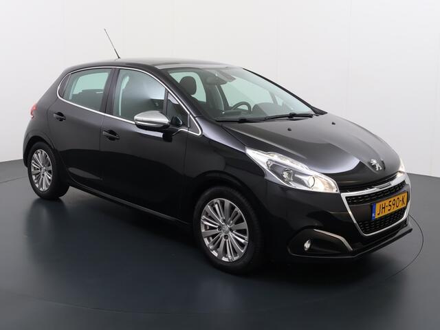 Peugeot 208 1.2 PureTech Allure | 110 PK | Cruise control | Bluetooth | Onde