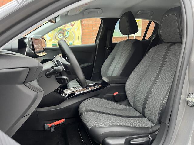 Peugeot 208 Hybrid 100 e-DCS6 Allure | Carplay/Android Auto | Camera achter | Adaptive Cruise Control |