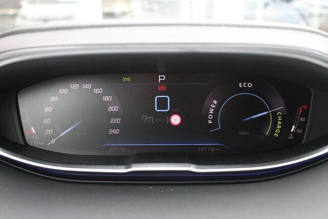 Peugeot 3008 1.2 Hybrid 136PK GT | 360° CAMERA | NAVIGATIE | ADAPTIVE CRUISE CONTROL | APPLE CARPLAY/ANDROID AUTO | CLIMATE CONTROL | 18" LICHTMETALEN VELGEN | DODEHOEK DETECTIE | KEYLESS ENTRY/START | FULL LED KOPLAMPEN | PARKEERSENSOREN VOOR EN ACHTER | DAB+ RADIO |