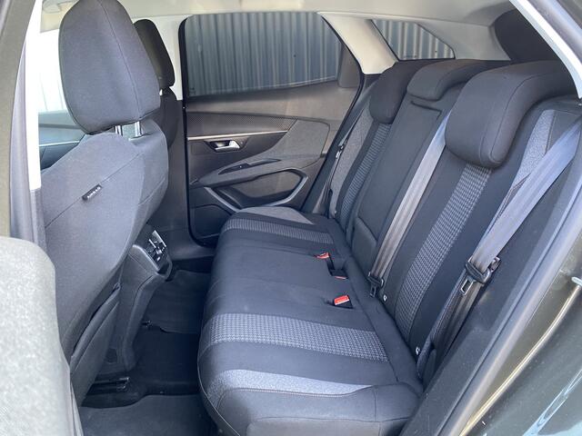 Peugeot 3008 1.2 PureTech Active Pack AUTOMAAT, 153Dkm, Clima, Navi, Digitale Cockpit, PDC & Cam, LM, nw. APK - Inruil Mogelijk -