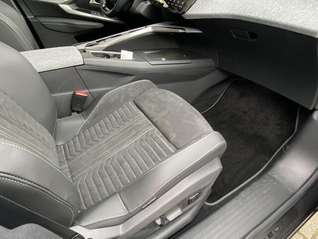 Peugeot 3008 Hybrid 136 GT | NIEUW | Trekhaak | Alcantara Interieur | Memoryfunctie op stoel | Camera V+A | Elektr. achterklep