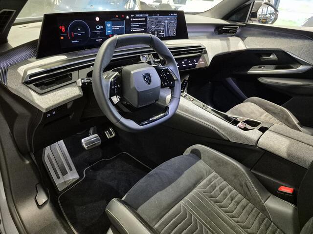 Peugeot 3008 1.2 Hybrid 136 GT | Nieuw Model | Automaat | 360 View Camera | Stoel en Stuurverwarming | Navigatie | 19 inch Velgen |