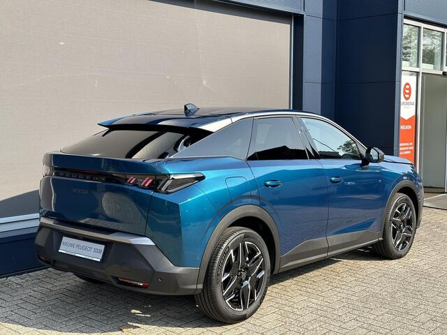 Peugeot 3008 1.2 Hybrid 145 PK Allure | Automaat | AGR Stoelen met verwarming | Panorama Navigatie | Keyless Entry | Stoel & Stuur & Voorruitverwarming | 360 Graden Camera | Dodehoek detectie | Climate Control | LED Verlichting | 19 Inch Lichtmetalen Velgen | Camera |