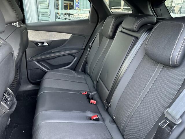 Peugeot 3008 1.2 130PK AUTOMAAT ALLURE PACK NAVI LMV PDC-CAMERA VIRTUALCOCKPI