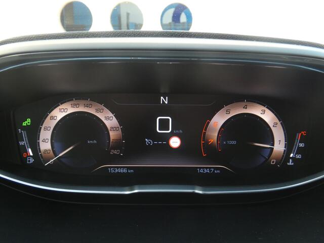 Peugeot 3008 1.6 e-THP GT Line | TREKHAAK | LEDEREN BEKLEDING |