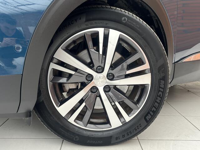 Peugeot 3008 HYbrid 225 Allure | Carplay/Android Auto | Camera | Navigatie |