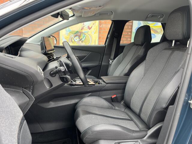 Peugeot 3008 HYbrid 225 Allure | Carplay/Android Auto | Camera | Navigatie |