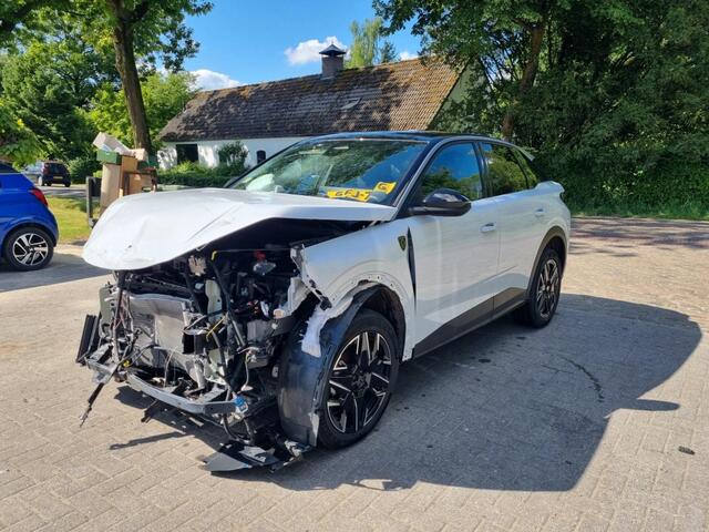 Peugeot 3008 1.2 Hybrid 136 GT