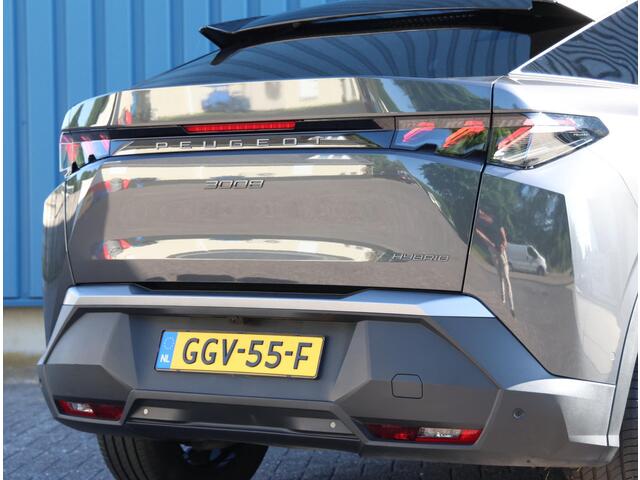 Peugeot 3008 1.2 Hybrid 136PK GT | AUTOMAAT | AppleCarPlay/AndroidAuto | Adaptive Cruise Control | Verwarmbare Voorstoelen | 360'Camera | Alcantara/Leer | Sfeerverlichting | Virt.Cockpit | Keyless | Two-tone | Elektrische Klep |
