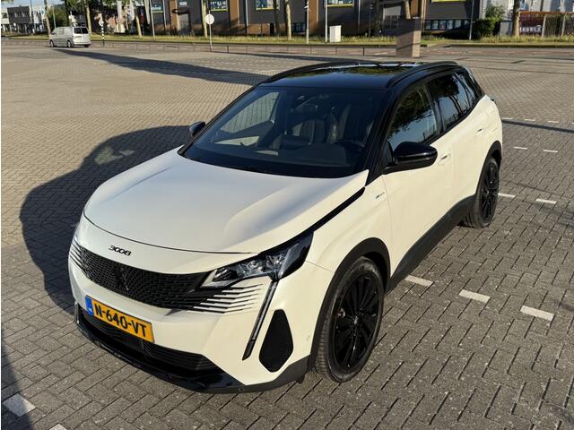 Peugeot 3008 1.6 HYbrid GT P.Bns