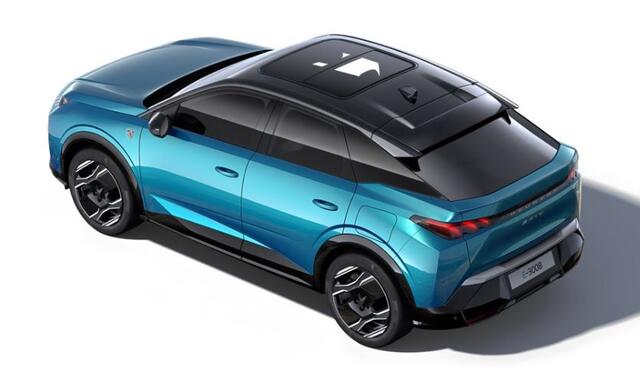 Peugeot 3008 e-3008 GT Avantage 73 kWh LAGE BIJTELLING! - GRATIS WALLBOX - PANORAMADAK