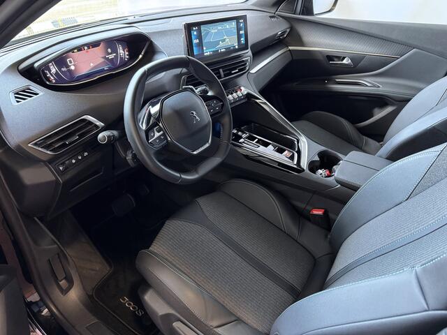 Peugeot 3008 130PK ALLURE LEER I-COCKPIT LED CARPLAY EUROPA.NAVI ELEK.KLEP CAMERA ADAP.CRUISE ZWARTE HEMEL. 2024 ALLURE 2024