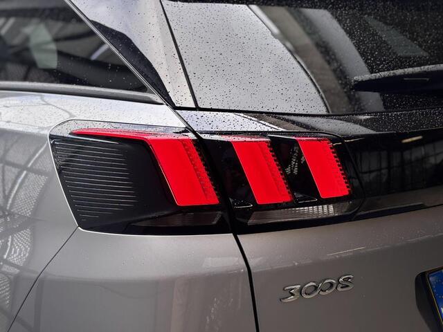 Peugeot 3008 Allure 1.2 Turbo 130pk | SCHUIF/KANTELDAK | HANDSFREE A.KLEP | LAGE KM-STAND! | 1e EIGENAAR | NAVI | CAMERA | DAB+ |