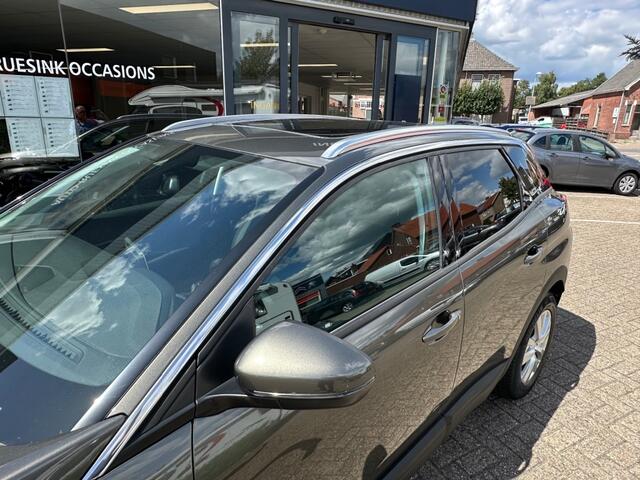 Peugeot 3008 1.2 PURET AGC ALLURE