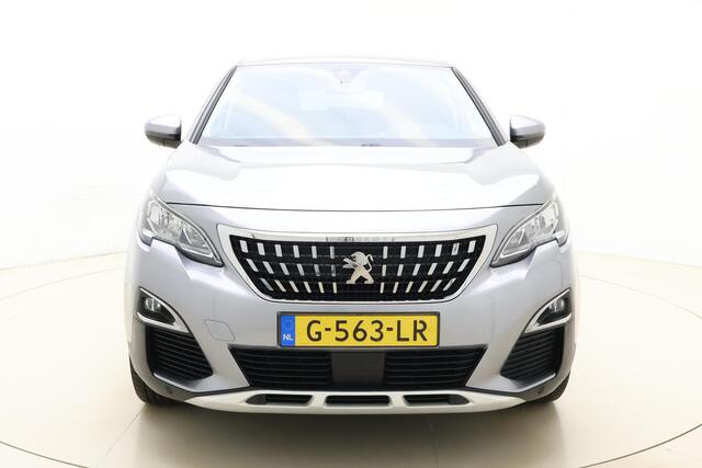 Peugeot 3008 1.2 PureTech Blue Lease Premium | Trekhaak | Elektrische kofferbak | Navigatie | Climate Control | Cruise Control | Parkeercamera/-sensoren | Keyless Enty/Start | Draadloze telefoonlader |