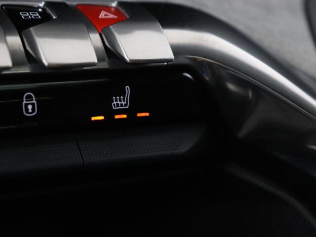 Peugeot 3008 1.6 PureTech GT | Panoramadak | Stoelverwarming | Massage | 360 Camera | Carplay | Adaptive cruise | Focal Sound | Half leder | Navigatie | Keyless | Full LED