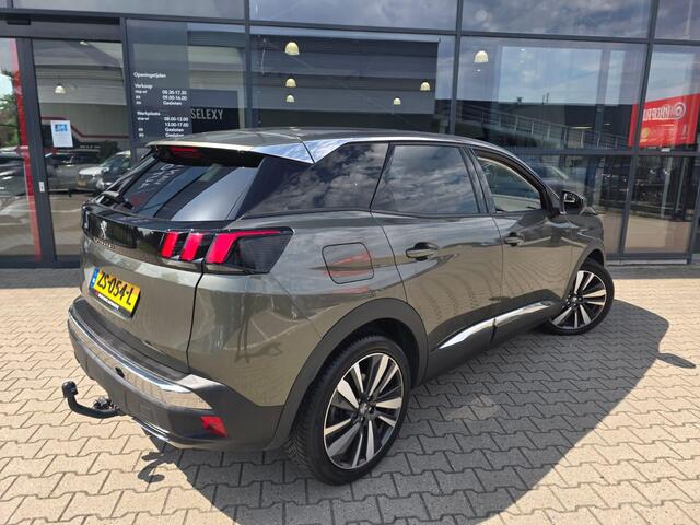 Peugeot 3008 1.6 PureTech Allure *ACC en Trekhaak*