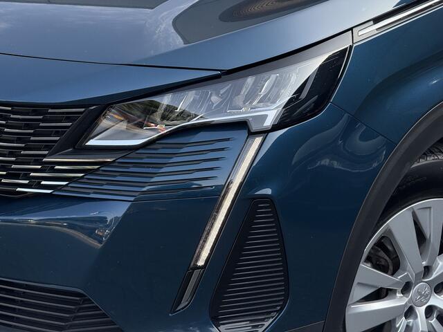 Peugeot 3008 1.2 PureTech Active Pack Business Navi / Carplay / Camera / Clima / LED / All season banden