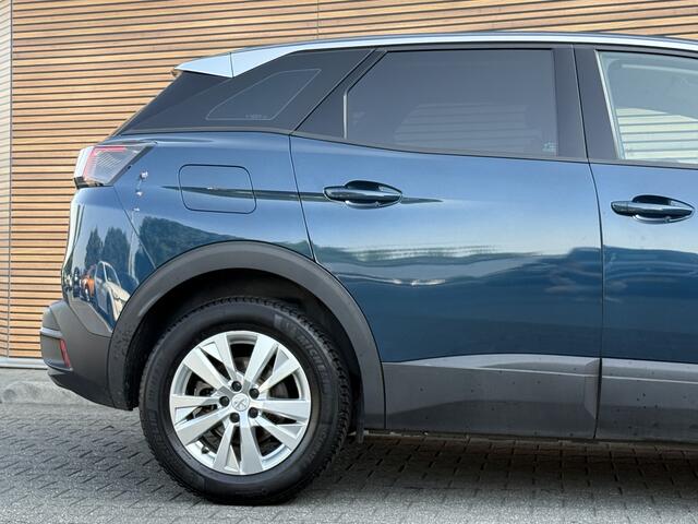 Peugeot 3008 1.2 PureTech Active Pack Business Navi / Carplay / Camera / Clima / LED / All season banden
