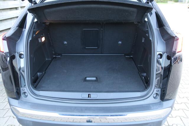 Peugeot 3008 1.2 PureTech Blue Lease Premium / Navi / Climate / Trekhaak